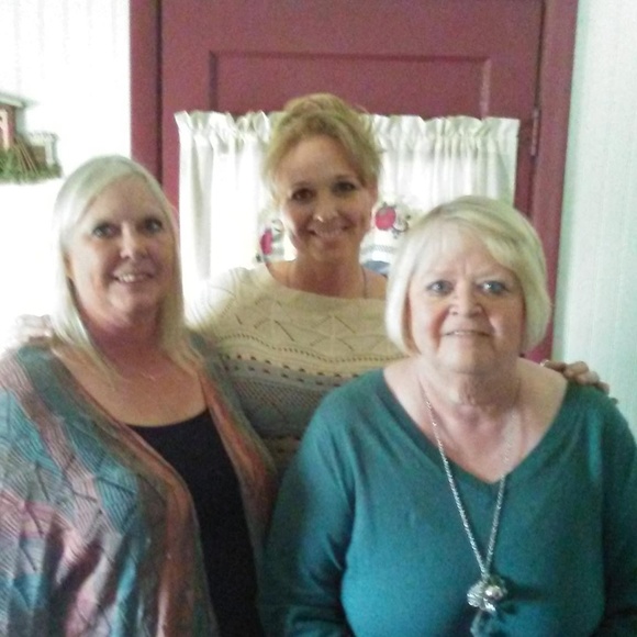 Meet your Posher, Kristi - Picture 6 of 8